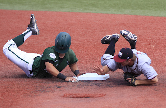 Eric Ramirez dove into second base on a close play against New Mexico State. Photo by Krystle Marcellus/Star-Advertiser.