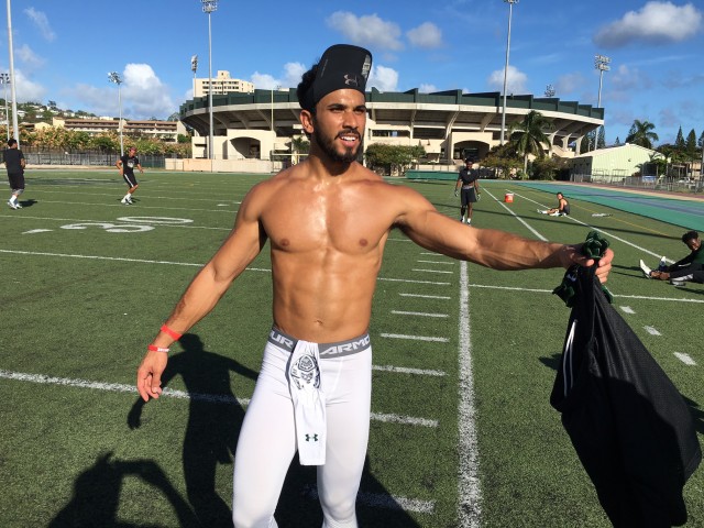 Slotback John Ursua