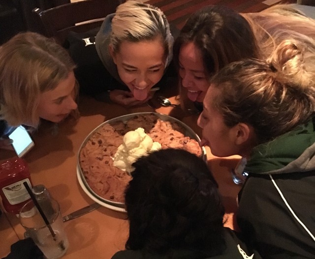 The Rainbow Wahine soccer team celebrated with a "pizookie" in Colorado after going 2-1 on its road trip. (Photo courtesy Michele Nagamine)
