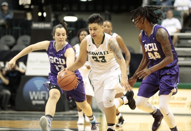 Rainbow Wahine freshman Julissa Tago scored a season-high 17 points on 7-for-9 shooting from the field in UH's 87-79 win at Cal Poly on Thursday. Jamm Aquino/Star-Advertiser